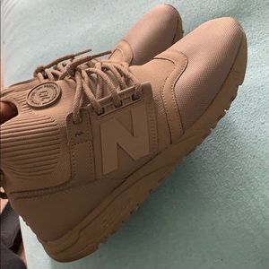 New balance 247